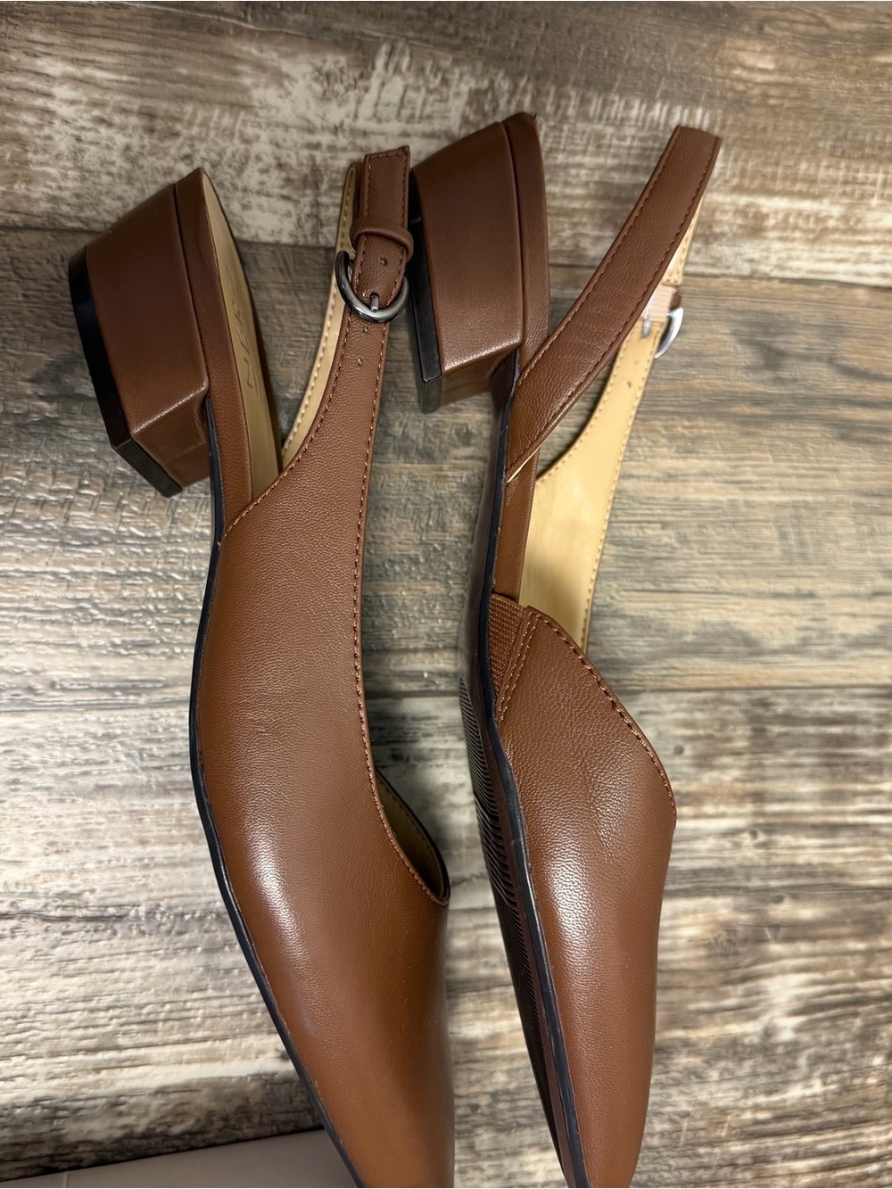 NWOB Naturalizer Brown Leather Slingback Flats Size 8 - Picture 11 of 16
